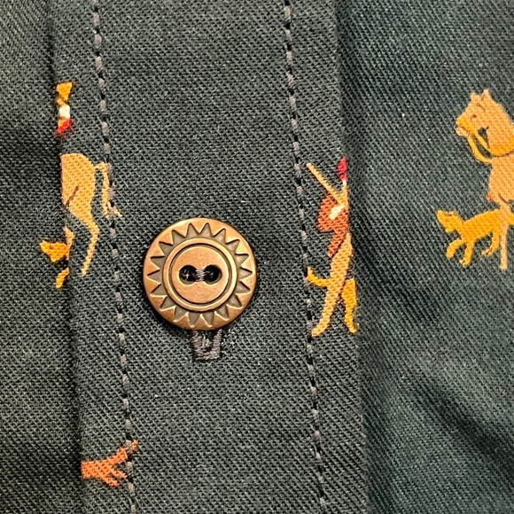 Vintage horse and hound equestrian Patterned green button down Shirt. Classic! - Picture 5 of 9